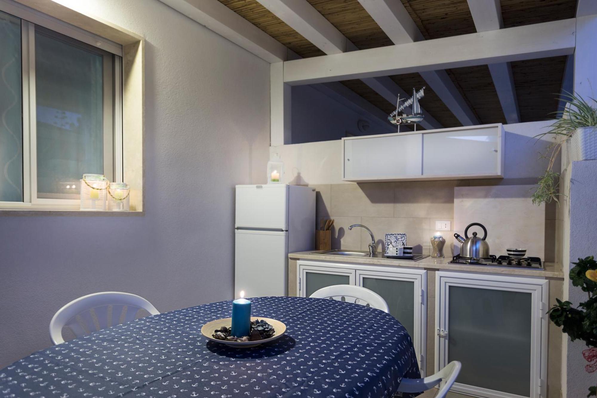 Angelsa Casa Vacanze Marina di Modica Ruang foto