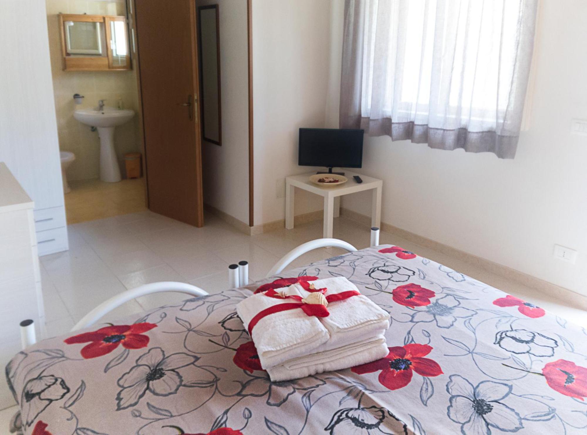 Angelsa Casa Vacanze Marina di Modica Bagian luar foto