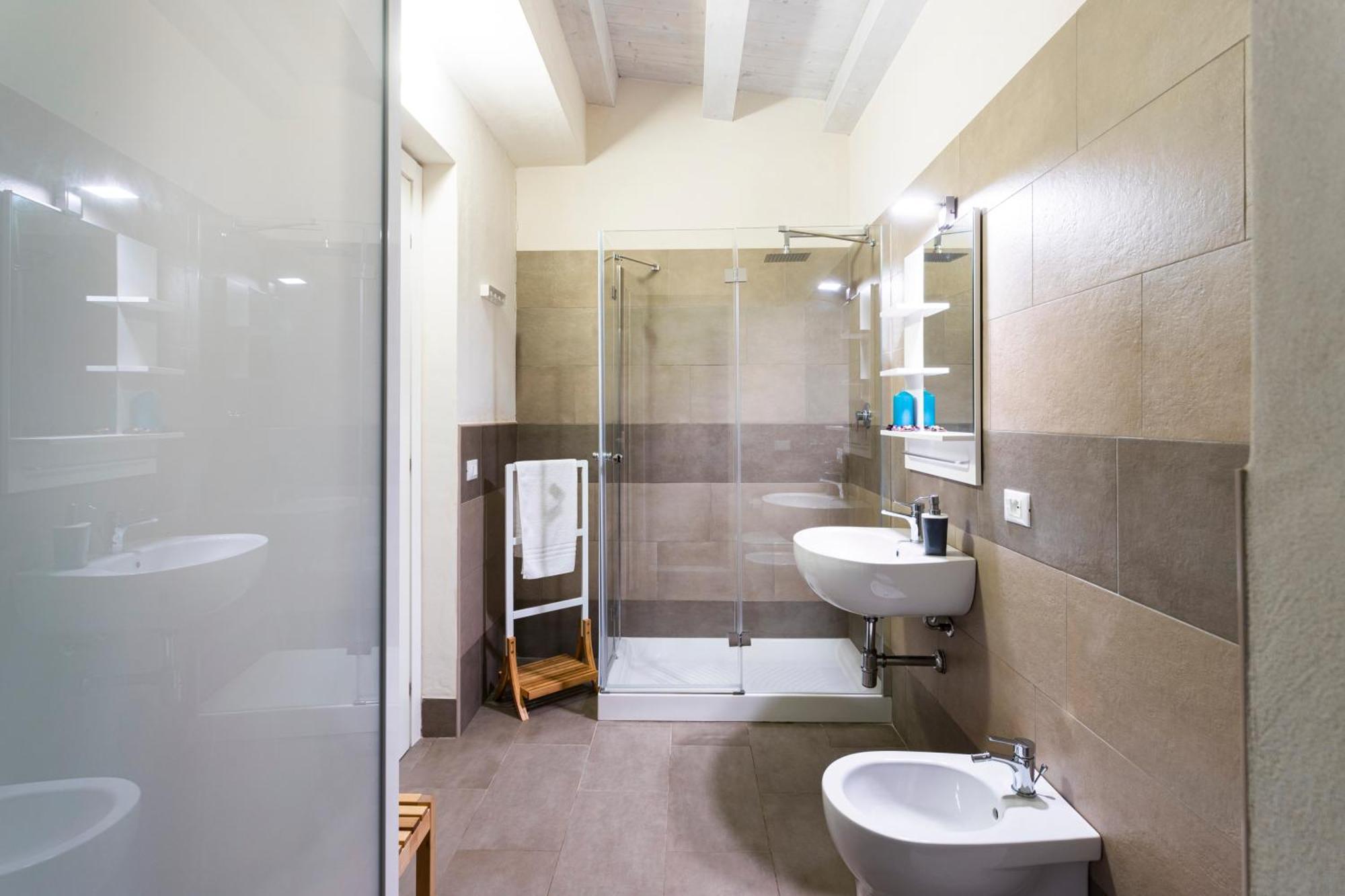 Angelsa Casa Vacanze Marina di Modica Ruang foto