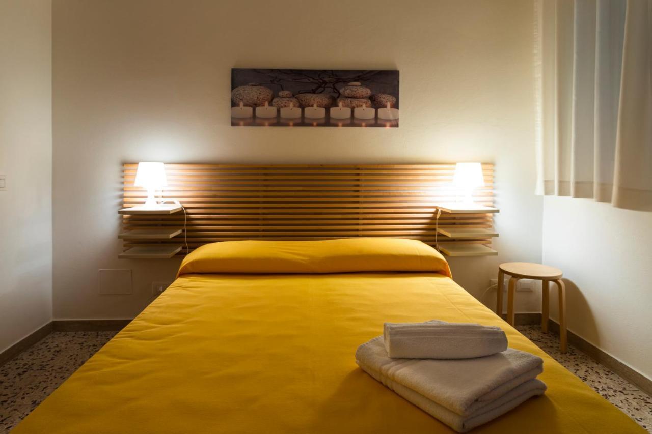Angelsa Casa Vacanze Marina di Modica Ruang foto